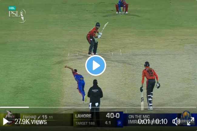 Fakhar Zaman clean bowled Aamer Yamin