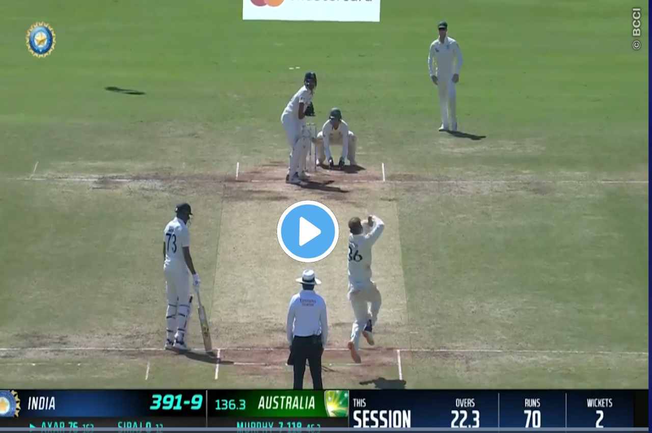 IND vs AUS 1st Test Axar Patel hit a brilliant six