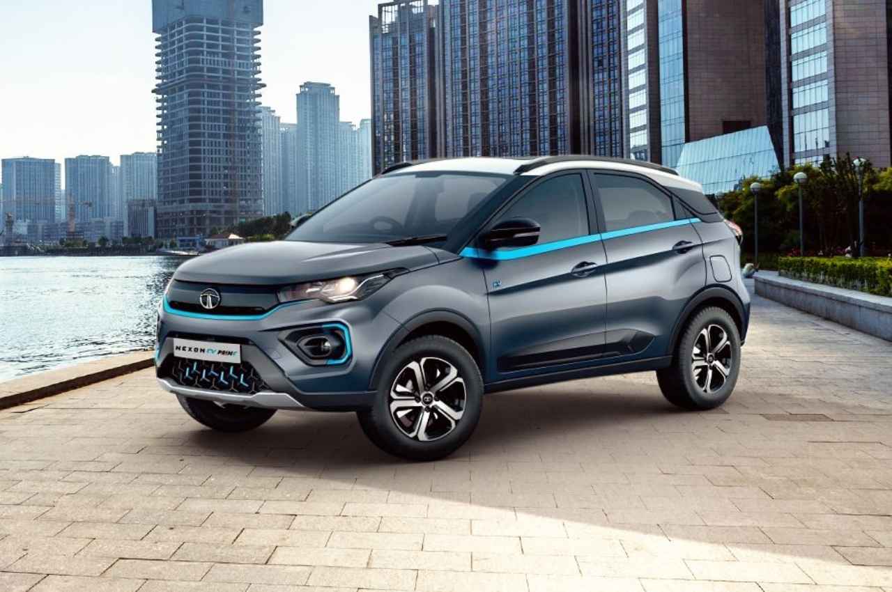 अब नेपाल में लॉन्च की गई Tata NEXON EV, इंडिया से 13 लाख रुपये महंगी मिलेगी