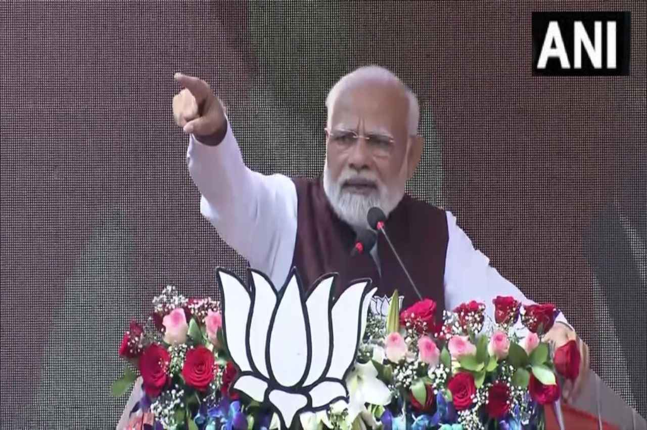 PM Modi In Meghalaya: 'मोदी तेरा कमल खिलेगा', कांग्रेस के 'कब्र खुदेगी' वाले नारे पर PM का पलटवार