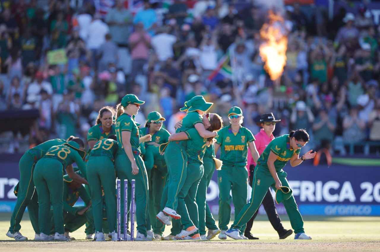 Women's T20 World Cup: जो पुरुष टीम न कर सकी वो महिला टीम ने कर दिखाया, साउथ अफ्रीका पहली बार विमेंस टी-20 वर्ल्डकप के फाइनल में पहुंची