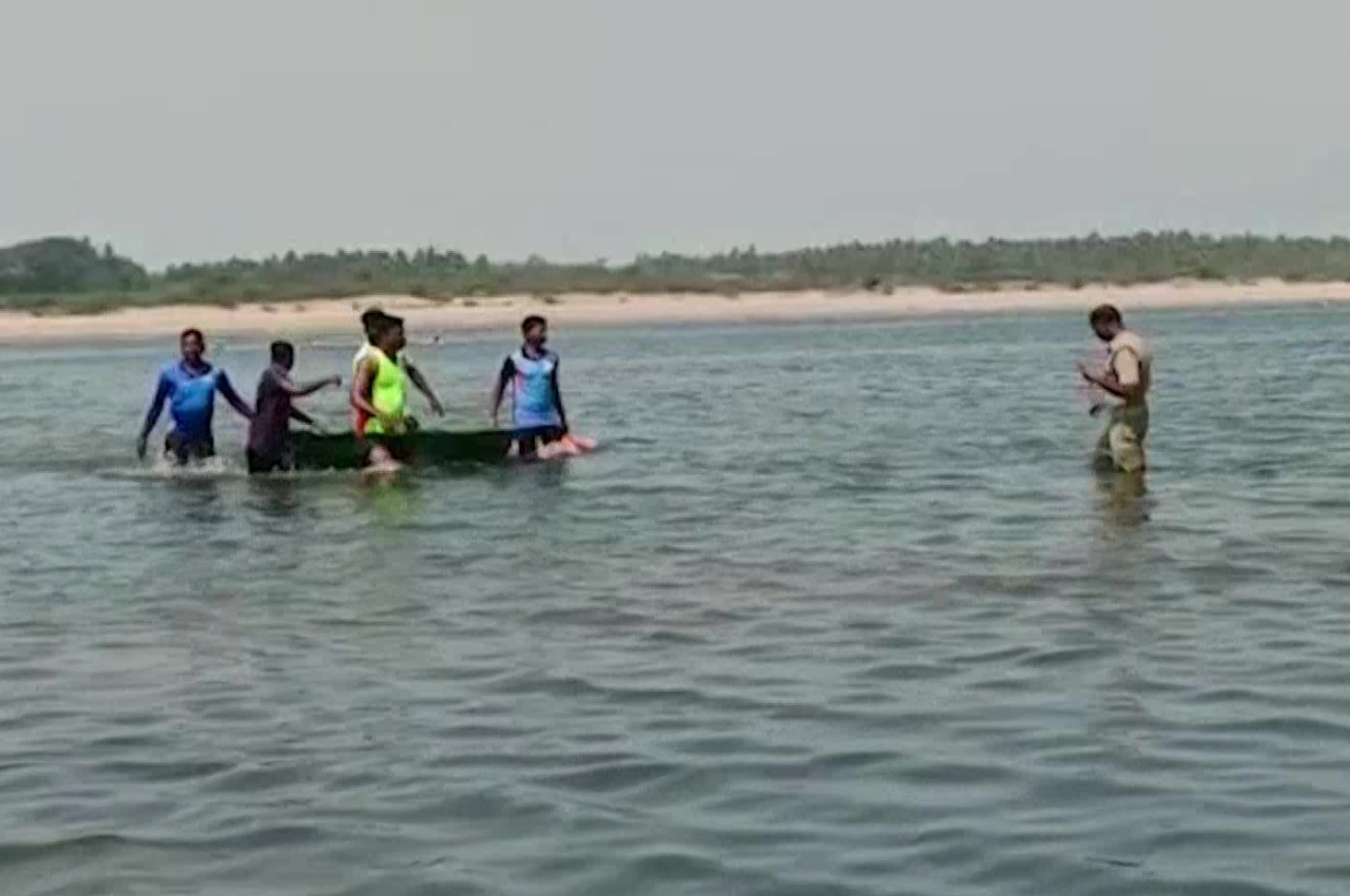 Tamil Nadu Government Middle School, Viralimalai, Pudukottai district, Kaveri river in Mayanur, Karur district, Karur Police, Drowning, Death, Pudukottai Kaveri