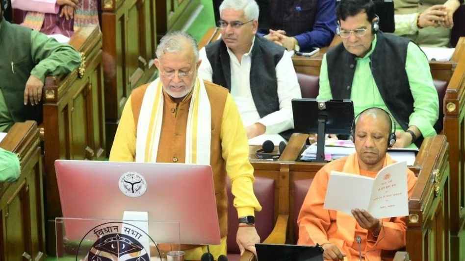 UP Budget 2023: वित्त मंत्री सुरेश खन्ना ने पेश किया बजट, जानें बड़े ऐलान