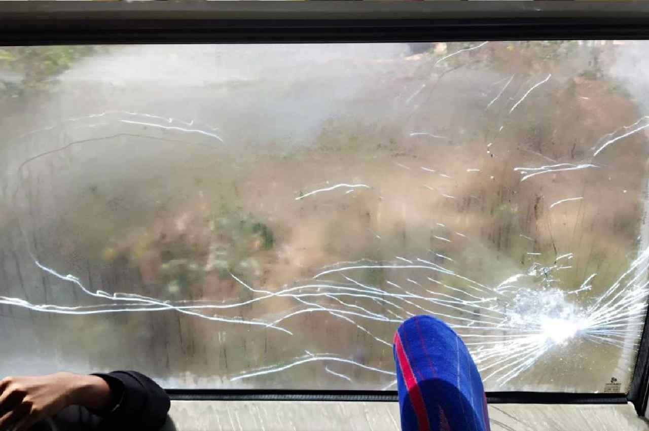 Stones thrown, Vande Bharat Express, Karnataka, windows damaged