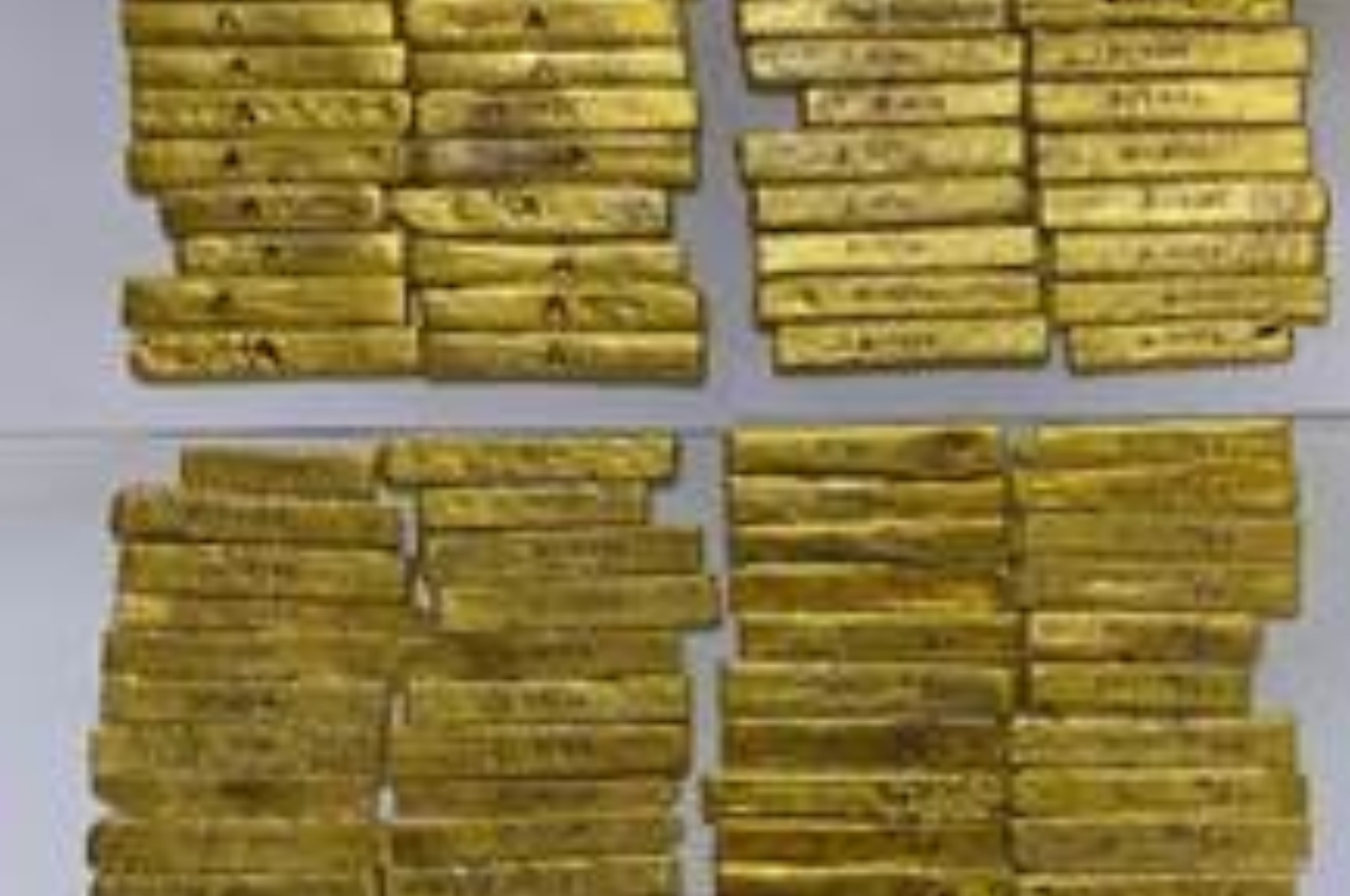 Gold smuggling, DRI, Bangladesh border,