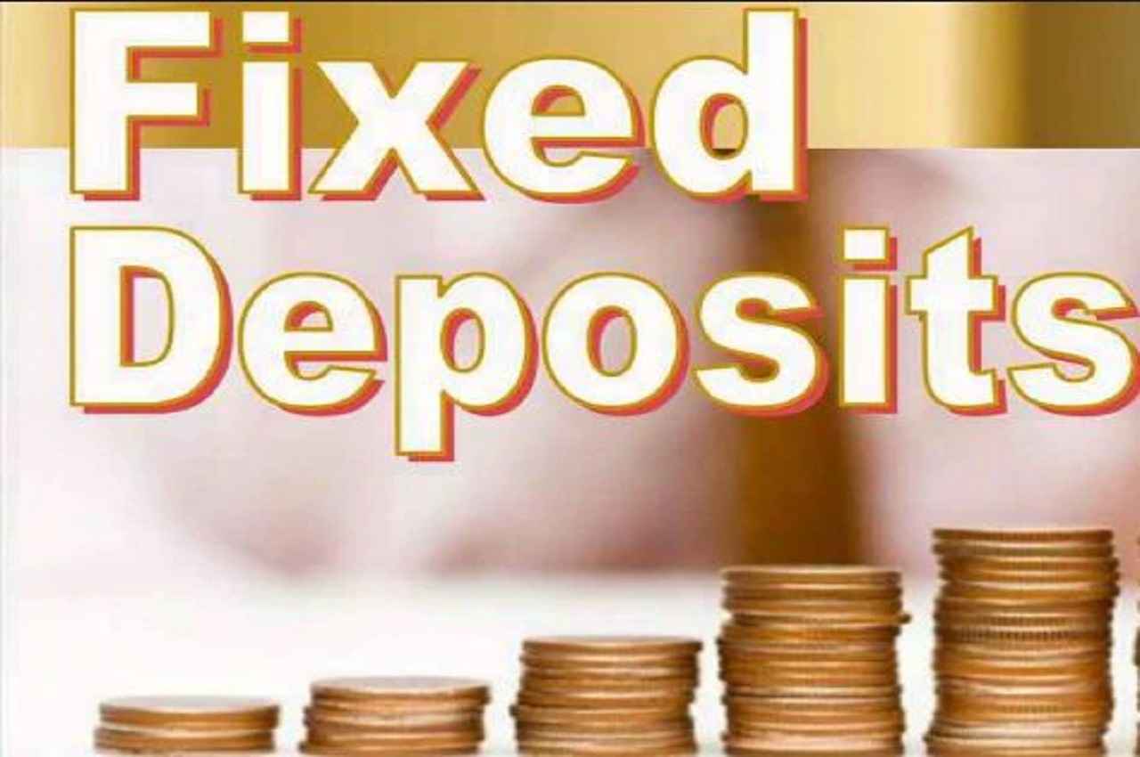Special FD Plan: एफडी पर मिल रहा है सुपर-डुपर रिटर्न, ग्राहक ले सकते हैं 8 फीसदी से अधिक ब्याज का मजा