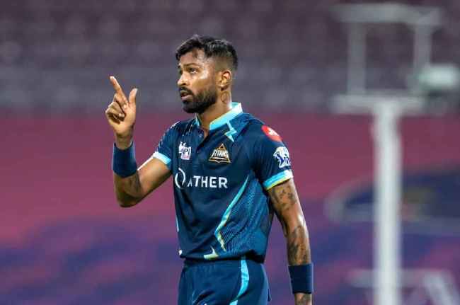 hardik pandya team gujarat titans player josh little injured