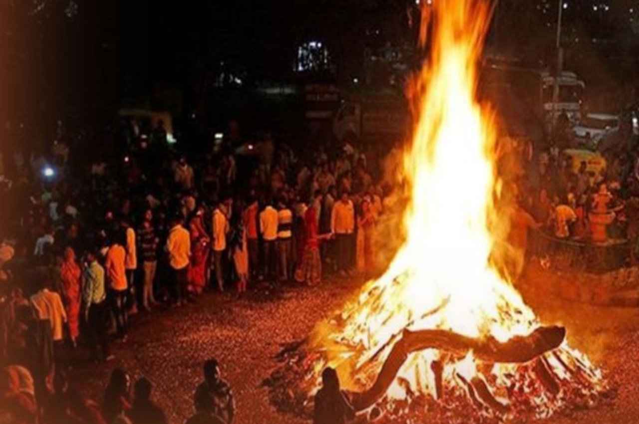 Holi 2023: इसलिए मनाया जाता है होलाष्टक, भक्त प्रहलाद से जुड़ी है कहानी