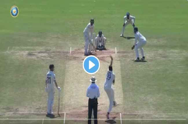 ind vs aus 1st test live r ashwin dismissed usman khawaja