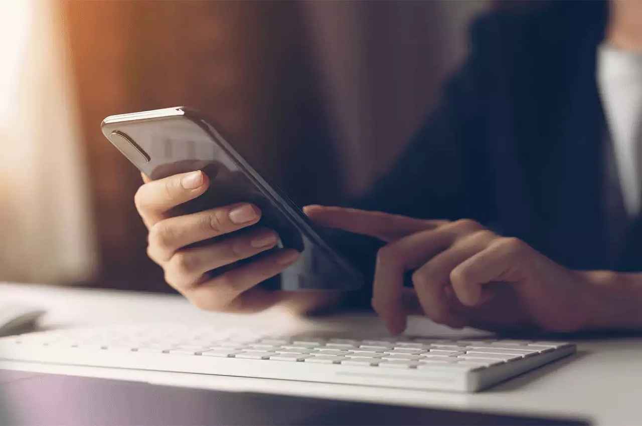 LIC Policy Premium Pay Online: एक क्लिक में चुकाएं एलआईसी पॉलिसी का प्रीमियम, जानें स्टेप बाय स्टेप प्रोसेस