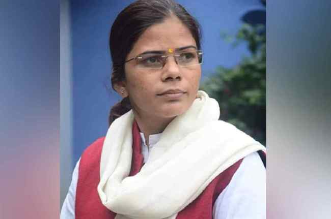 richa singh, allahabad university, rich singh expelled from SP, Samajwadi party, Swami Prasad Maurya