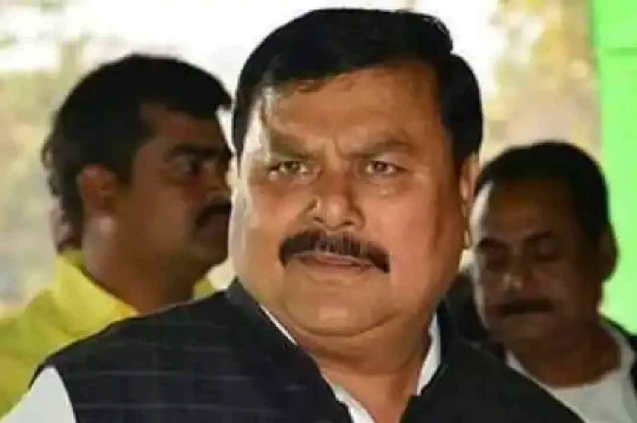 बिहार के मंत्री का सेना पर विवादित बयान, कहा- अग्निवीर योजना लाने वाले को फांसी पर लटकाओ