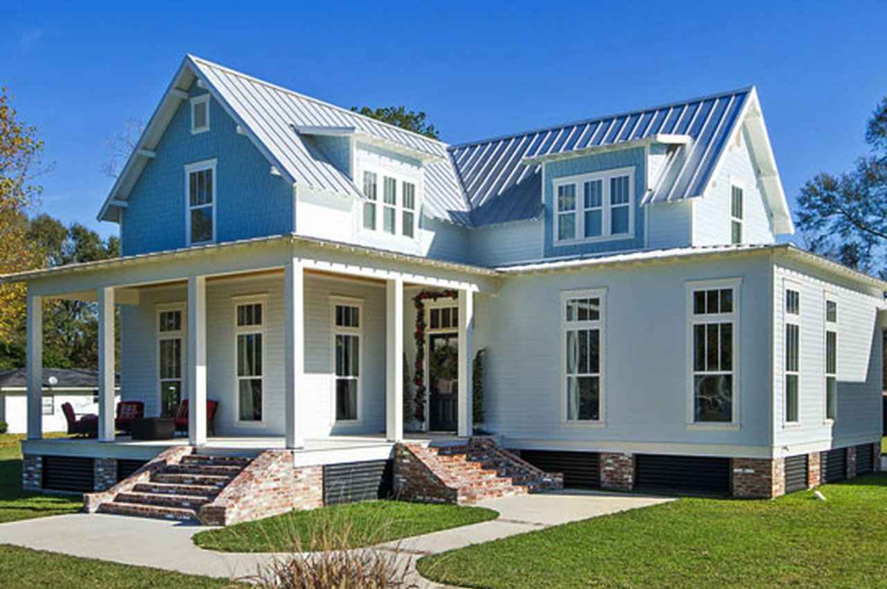Vastu Tips: नया घर खरीदते समय जरूर ध्यान रखें ये बातें, अन्यथा लाइफ बर्बाद हो जाएगी