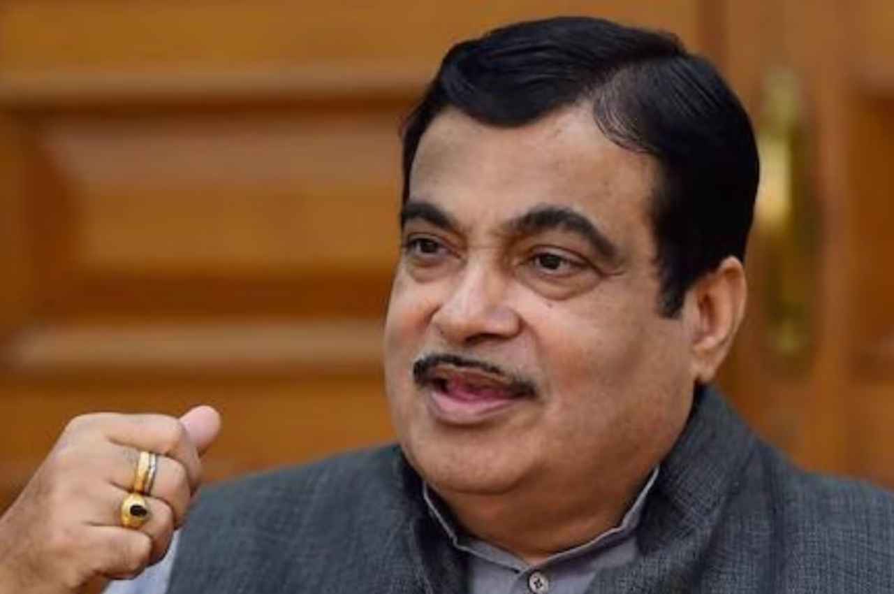 केंद्रीय परिवहन मंत्री नितिन गडकरी बोले-5 सालों में खत्म कर देंगे पेट्रोल-डीजल की निर्भरता