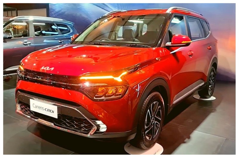 2023 Kia Carens, kia, cars under 15 lakhs, petrol cars, suv cars,