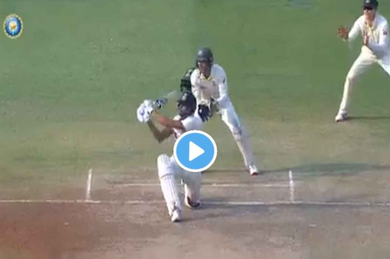 IND vs AUS: Axar Patel ने मारा जोरदार छक्का, शॉट पर खुद नहीं हुआ यकीन,  देखें video