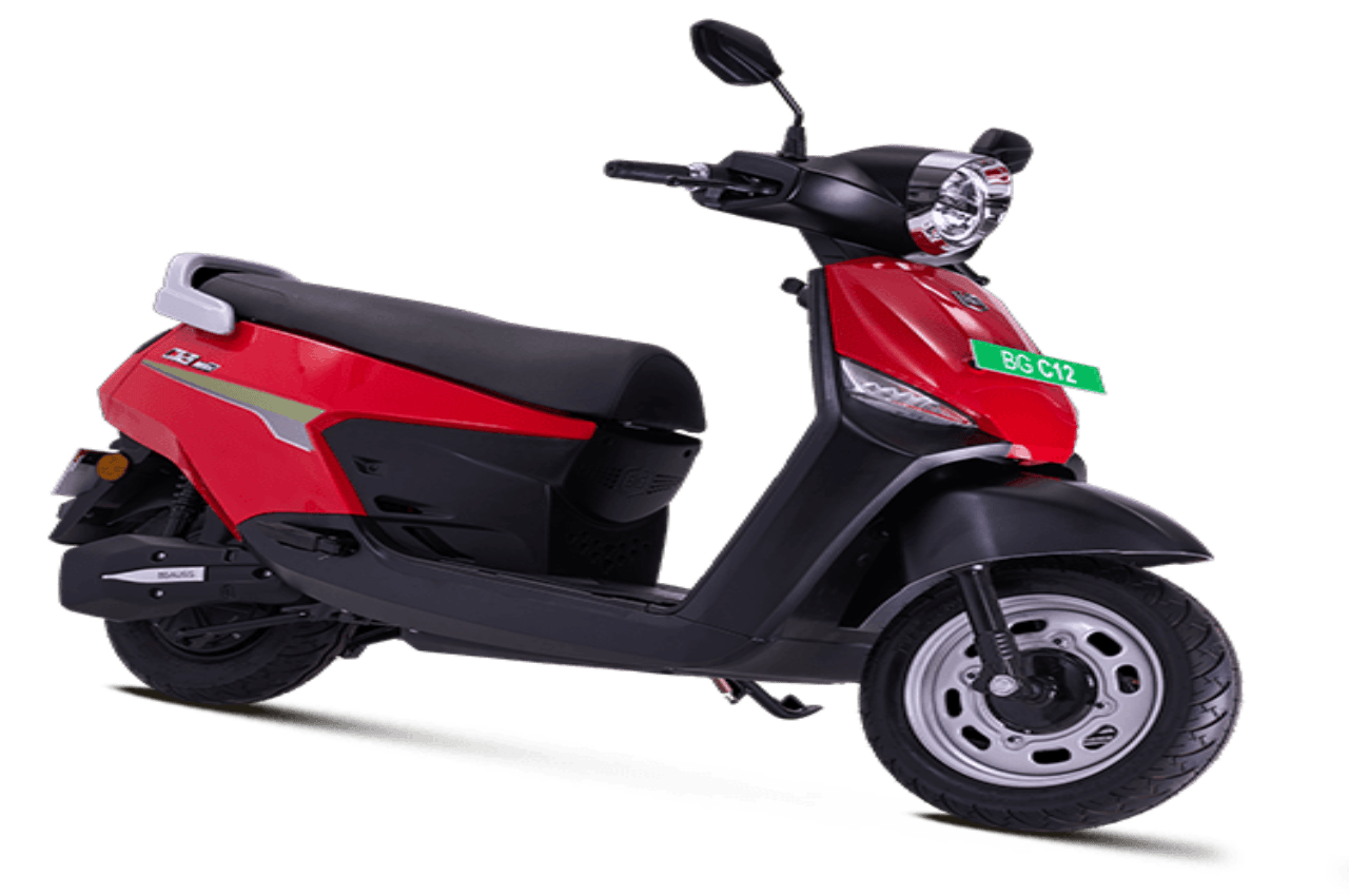 3 Km/h का Reverse Mode और एक बार चार्ज होने पर 143 Kmph की रेंज, इस EV Scooter के फीचर्स के आगे सब फेल, जानें कीमत