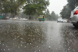 Weather Update: 6 दिनों तक 10 से ज्यादा राज्यों में बारिश, बरसेगा ओला