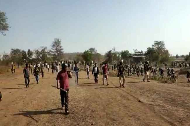 Burhanpur district administration team Attack