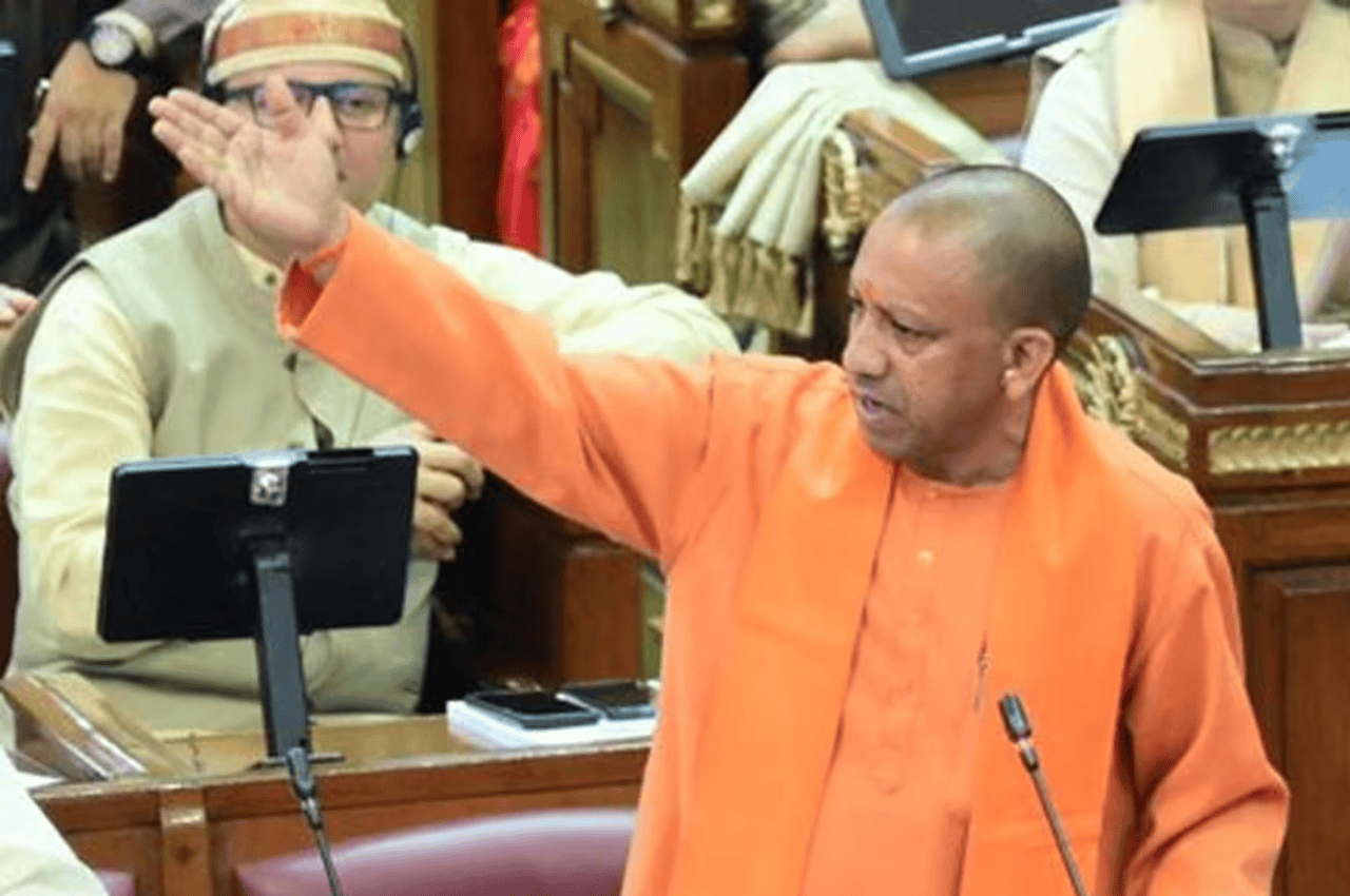 समस्या के दो समाधान, भाग लो या 'भाग' लो... सीएम योगी ने अखिलेश की खाली कुर्सी देख कसा तंज, किए 5 बड़े हमले