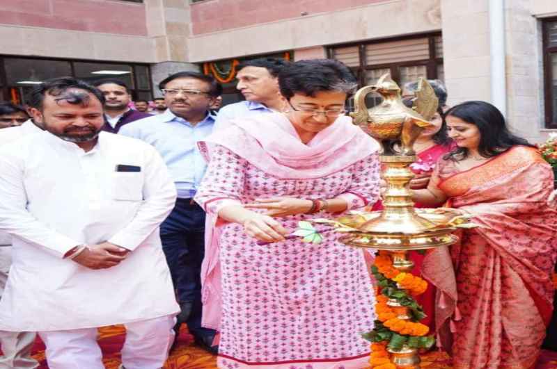 Delhi News Atishi