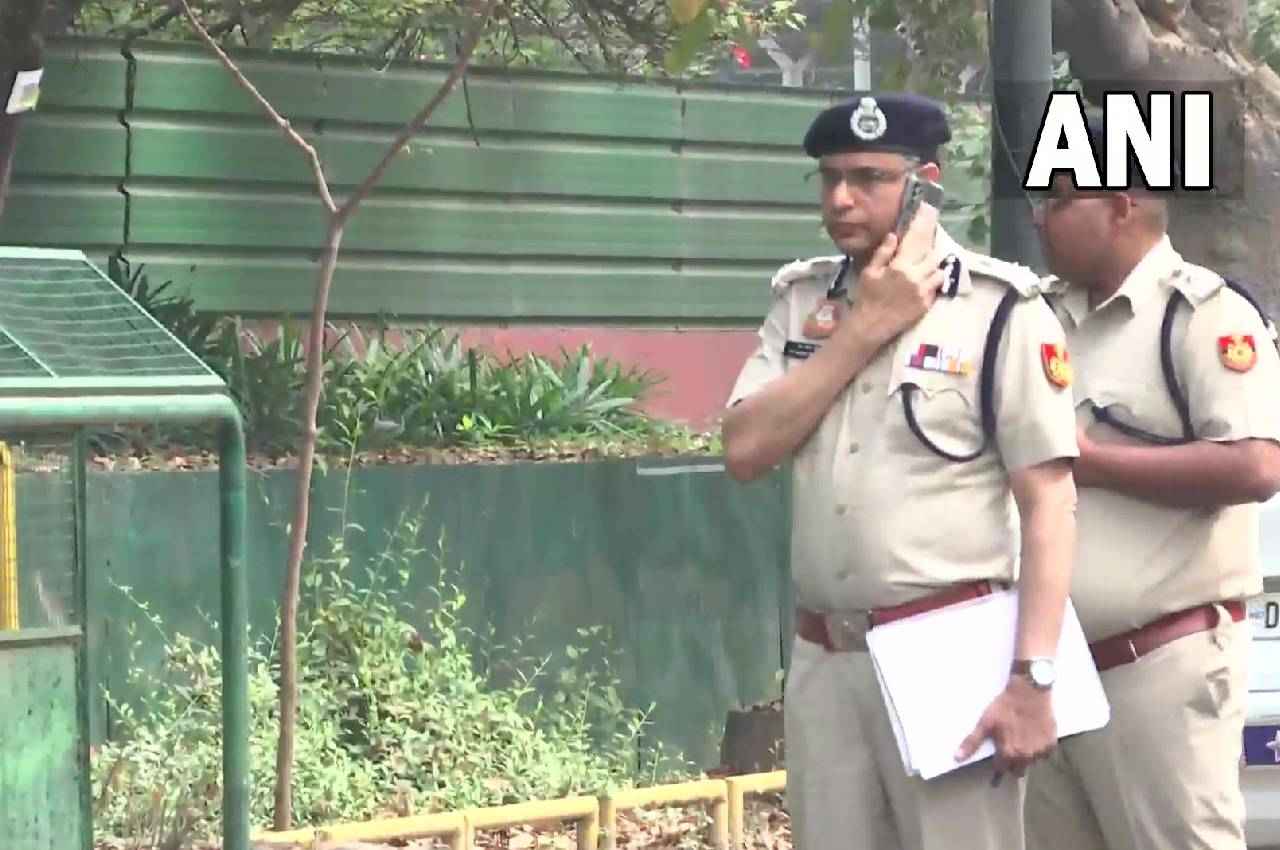 Delhi Police Delhi Police, Rahul Gandhi house, Bharat Jodo Yatra, women assaulted remark