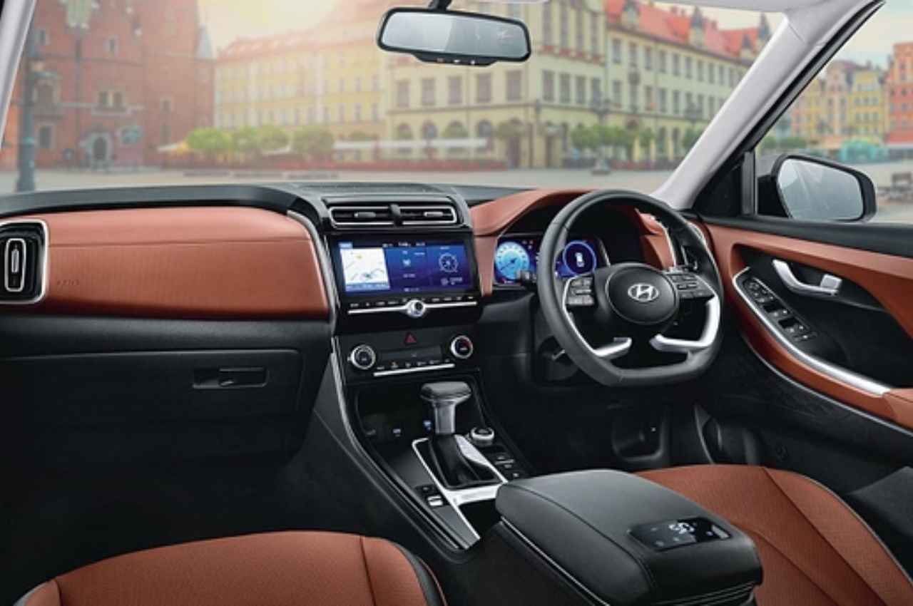 Hyundai ने लॉन्च की अपनी नई 7 सीटर SUV, माइलेज 20 KMPH, अब तो सब इसी को लेंगे!