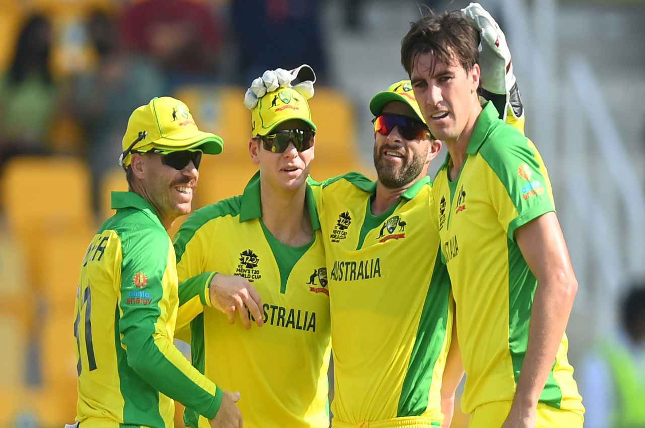 IND vs AUS: भारत के खिलाफ वनडे सीरीज से बाहर हुए पैट कमिंस, ये दिग्गज खिलाड़ी संभालेगा टीम की कमान