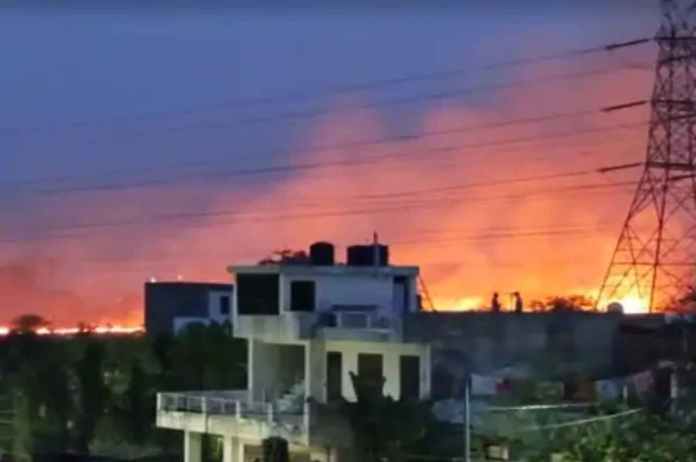 Jaipur News Fire In Heerapur Power House