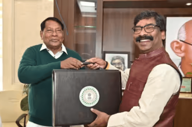 Jharkhand Budget 2023, Finance Minister Rameshwar Oraon, Jharkhand Budget, State Assemblye, Jharkhand Session, Old Pension Scheme, Hemant Soren