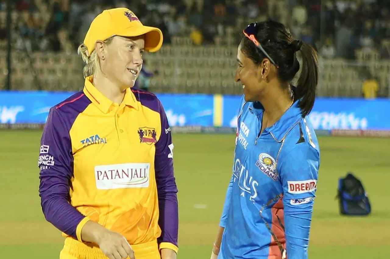 Mumbai Indians and UP Warriors match