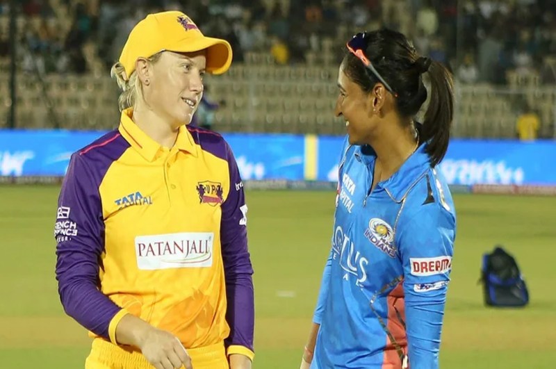 Mumbai Indians and UP Warriors match
