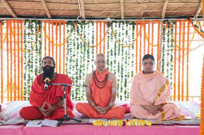 Haridwar, Patanjali, Baba Ramdev, Amit Shah, Yogi Adityanath, Sanyas