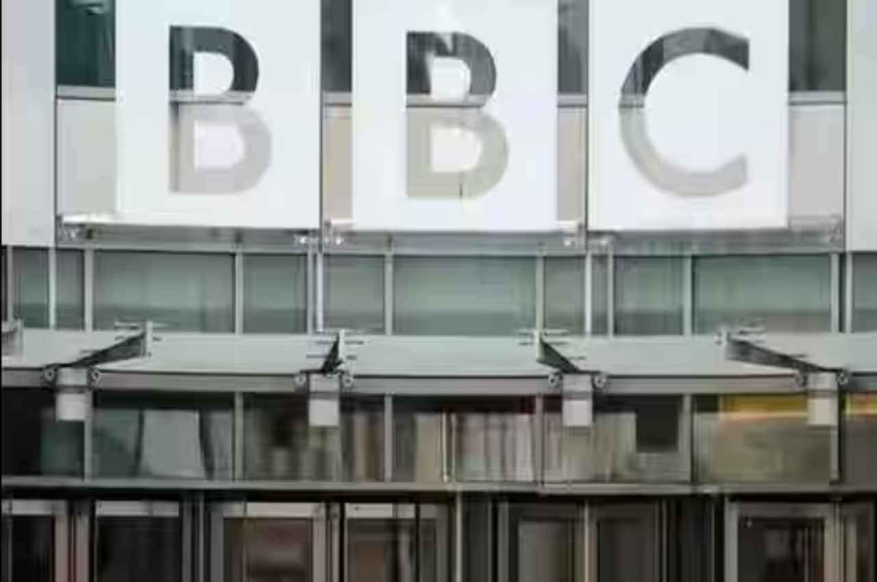 Gandhinagar News: BBC डॉक्यूमेंट्री के खिलाफ विधानसभा में भाजपा विधायक के प्रस्ताव पर चर्चा, कड़ी कार्रवाई की मांग