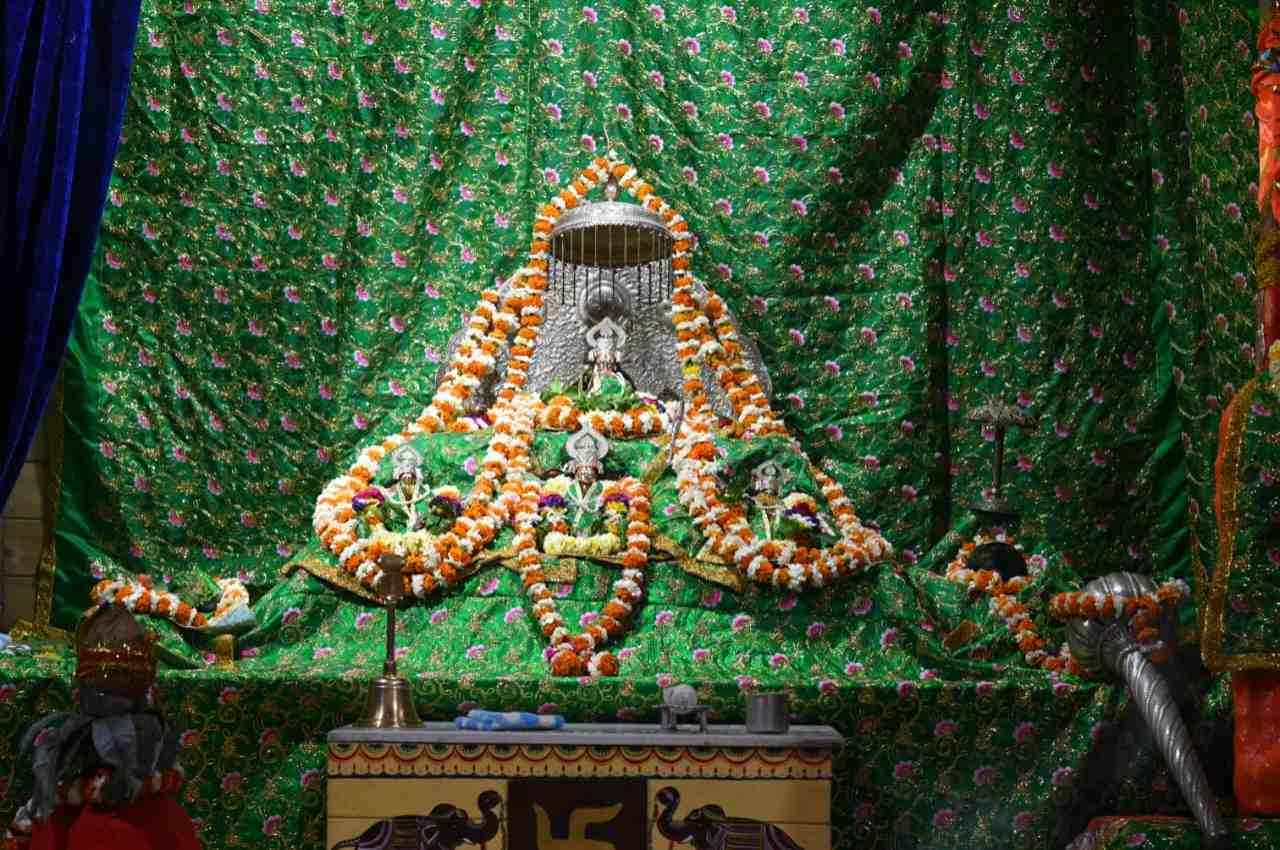 Ram Navami 2023: अयोध्या में रामलला का प्राकट्योत्सव, पहुंचे लाखों श्रद्धालु, अगले साल भव्य मंदिर में विराजमान होंगे प्रभु श्रीराम