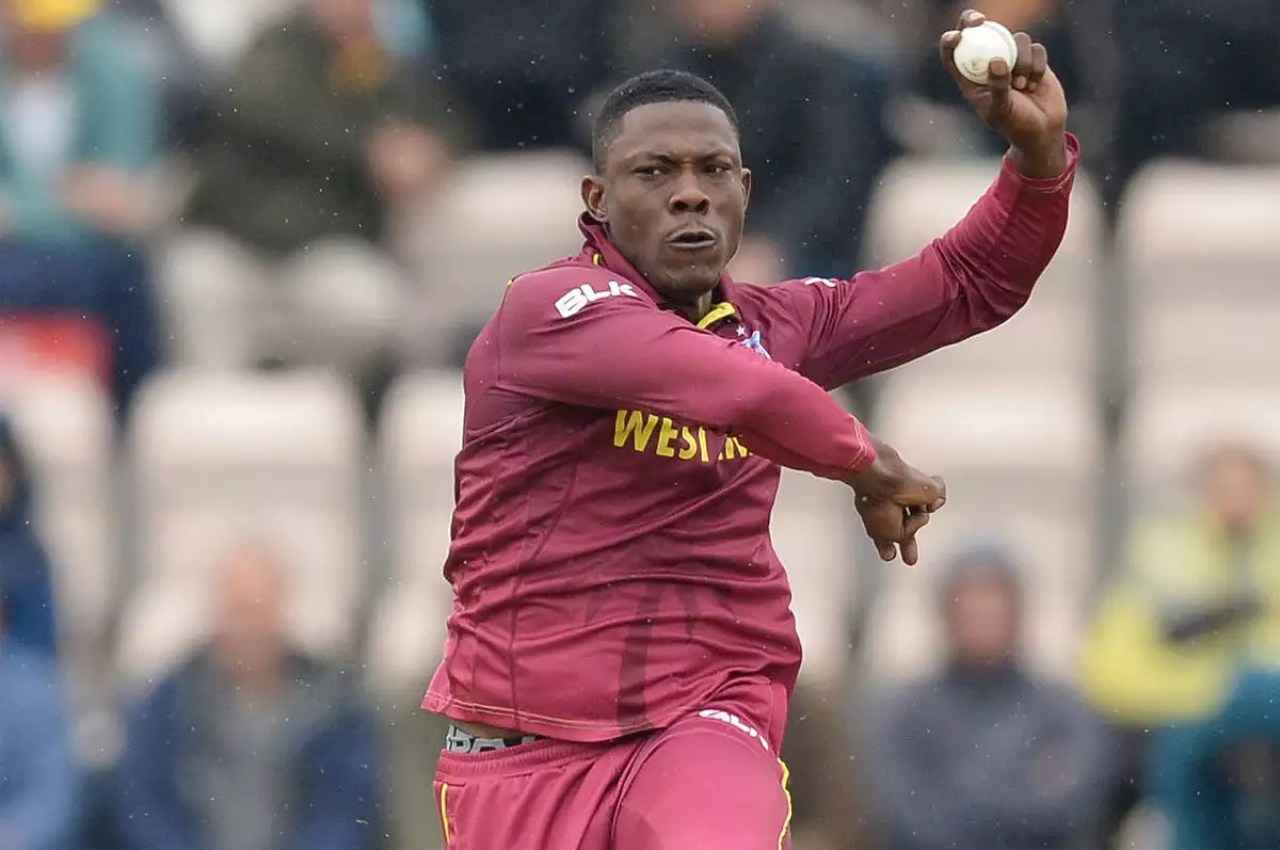SA vs WI: शेल्डन कॉटरेल ने रवींद्र जडेजा को छोड़ा पीछे, सुनील नरेन के बराबर पहुंचे