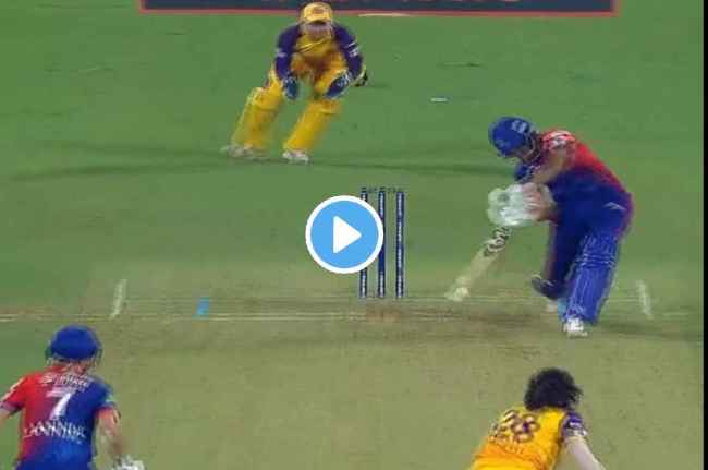 Shafali Verma hit a tremendous six