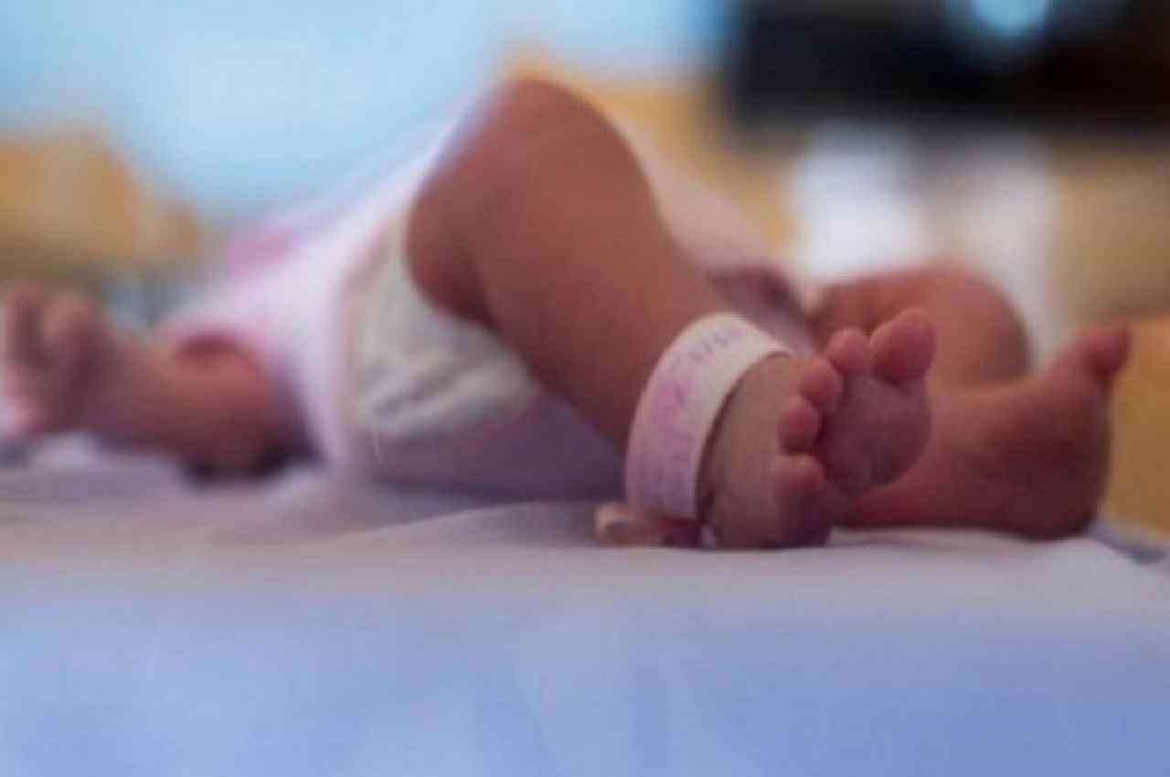 Shocking, nagpur girl,nagpur teenage,birth,youtube videos, Teen Girl gives birth at home