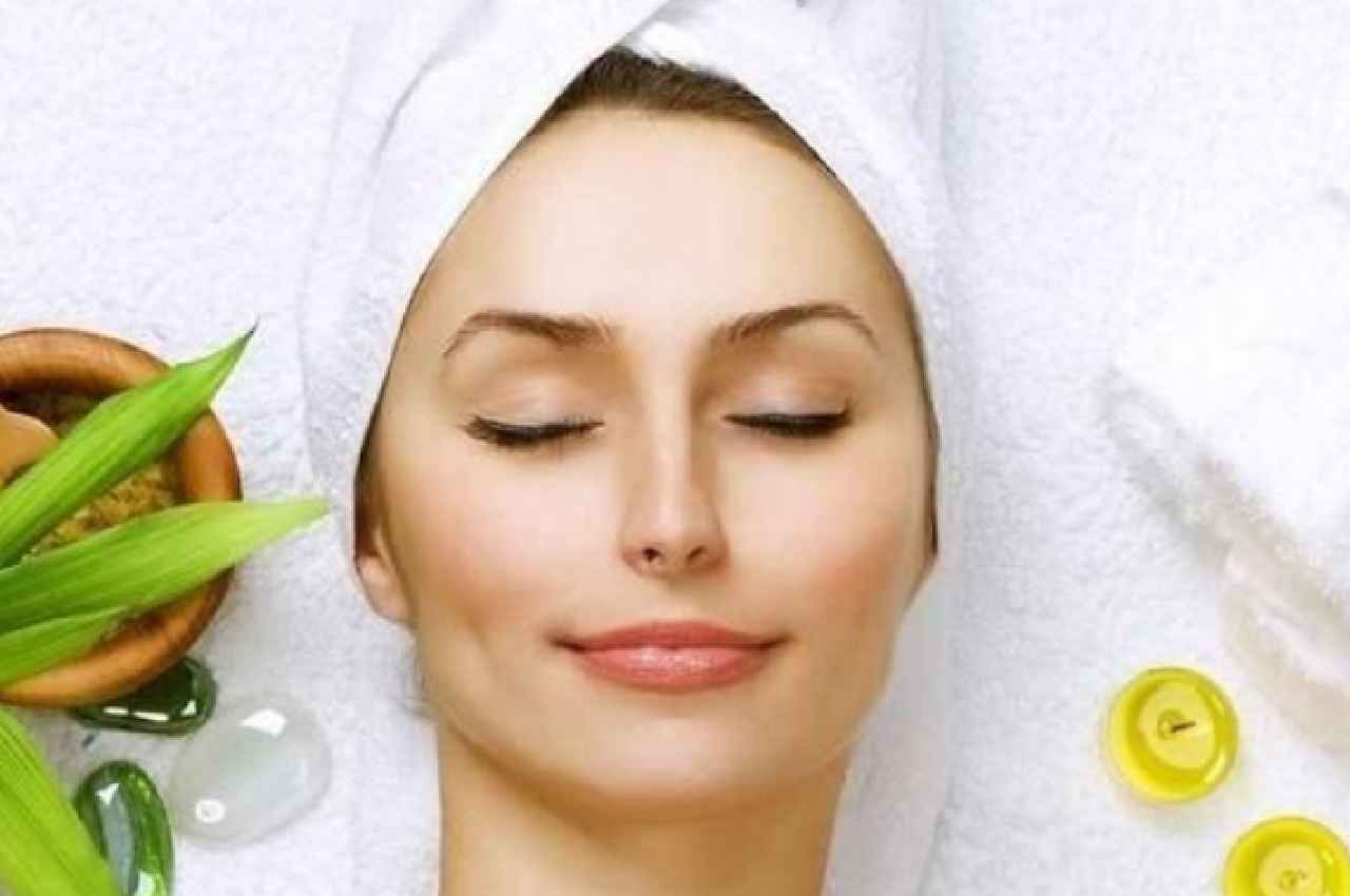 Skin Care Tips: रात में स्किन केयर रूटीन में इन बातों का रखें ध्यान, त्वचा में आएगा खूबसूरत निखार