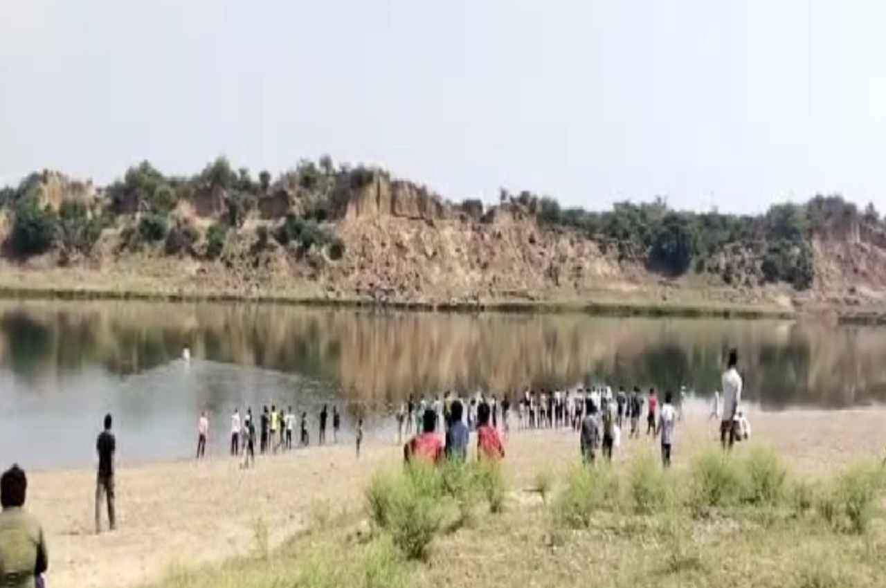 चंबल नदी में दर्दनाक हादसाः कैला देवी दर्शन करने जा रहे शिवपुरी के 8 श्रदालु बहे, रेस्क्यू ऑपरेशन जारी