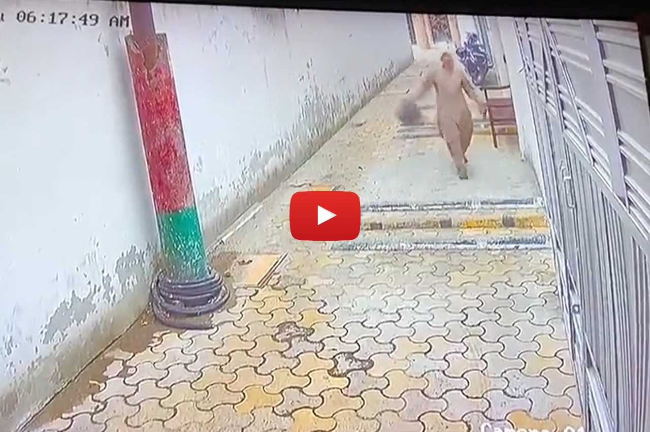UP News: Suspicious packet found outside Azam Khan's house in Rampur, person caught in CCTV