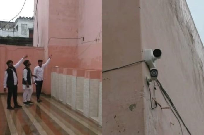 UP News: CCTV cameras installed bathroom in college of Azamgarh, students ruckus