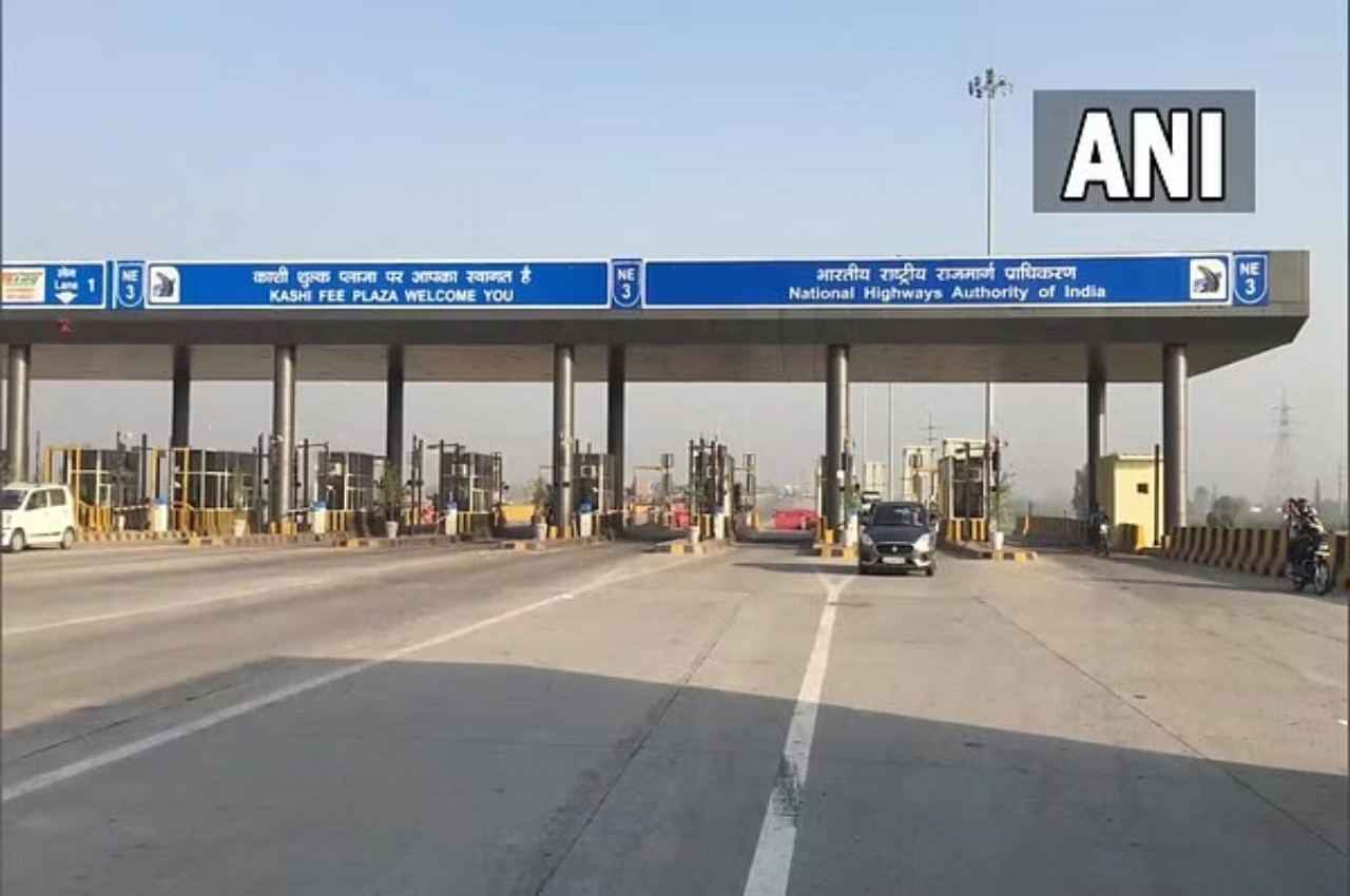 UP News: दिल्ली-मेरठ एक्सप्रेसवे और अलीगढ़ हाईवे पर 31 मार्च से बढ़ेगा टोल, जानें जेब पर कितना पड़ेगा असर