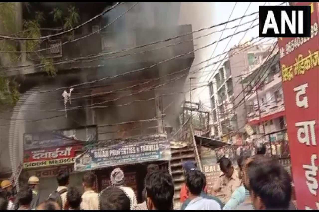UP News, Ghaziabad News, Massive fire in Ghaziabad, Shalimar Garden