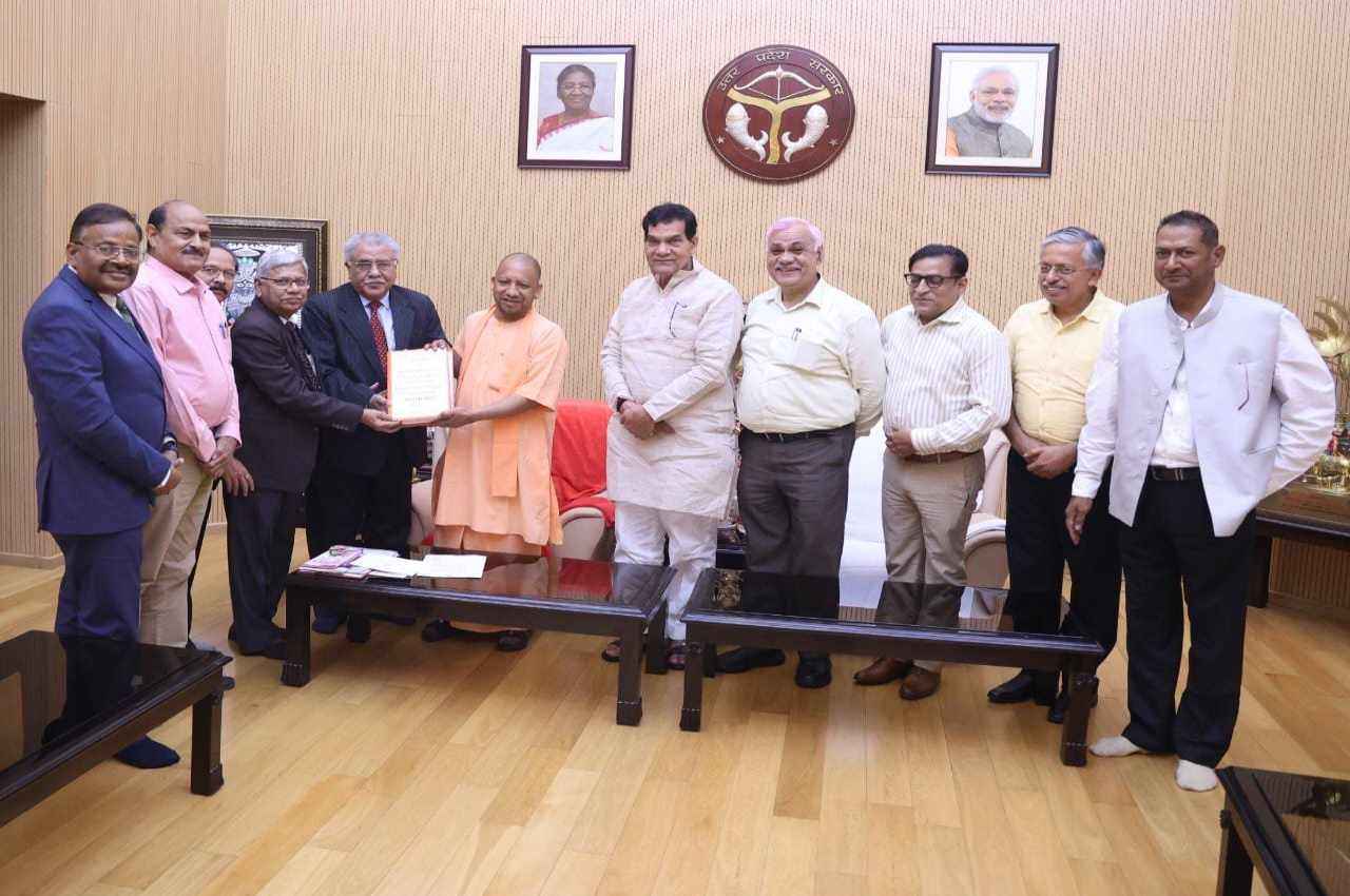 Urban Local Bodies: CM योगी की कैबिनेट बैठक आज, निकाय चुनाव के लिए OBC आयोग की रिपोर्ट पर होगा अहम फैसला