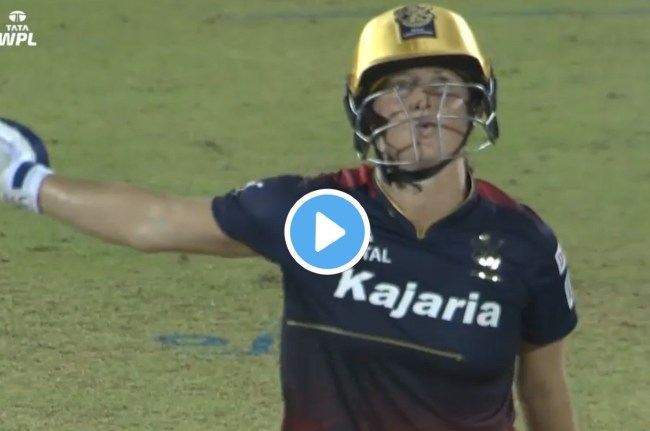 WPL 2023 Sophie Devine Six