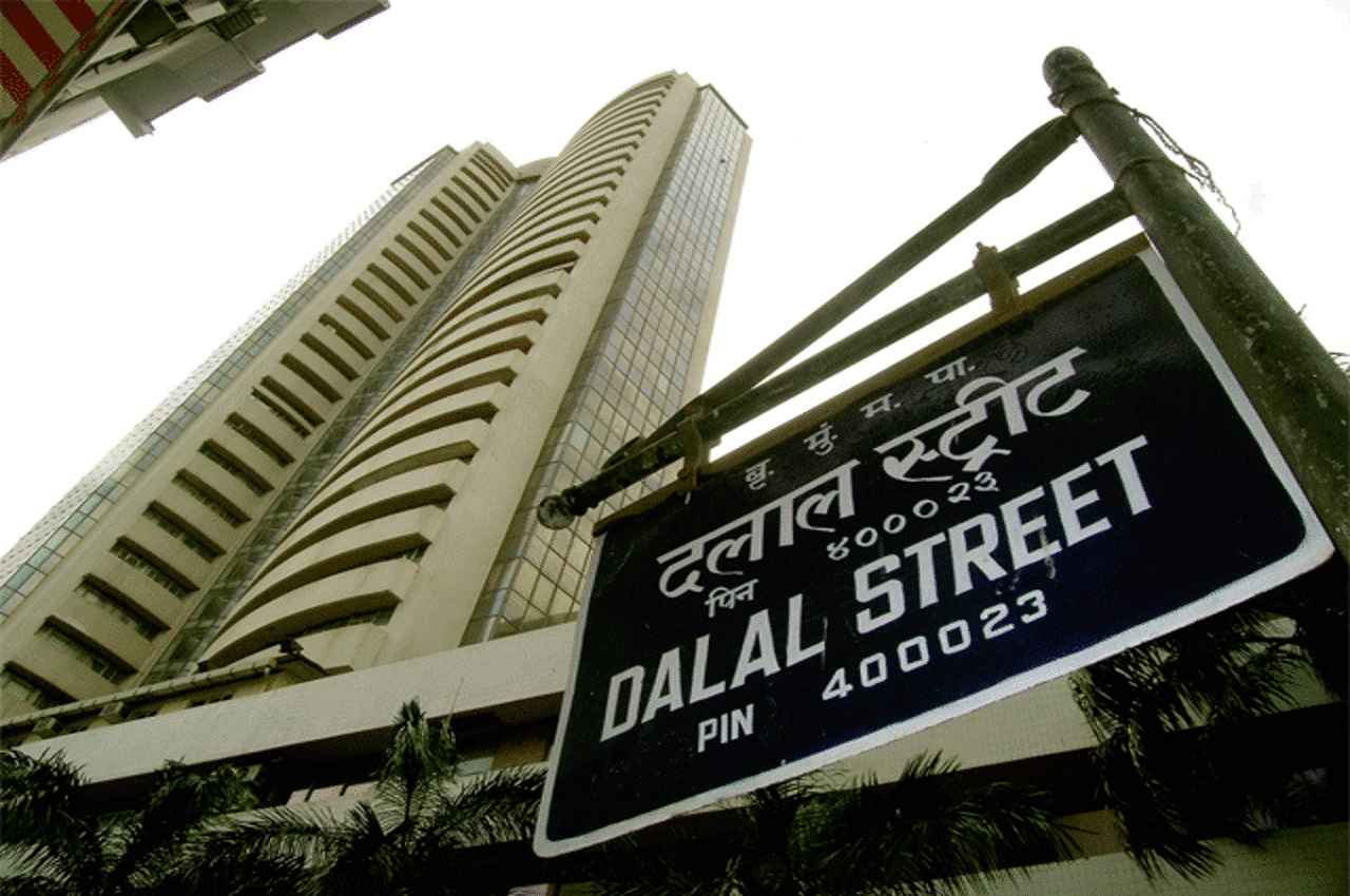Stock Market Holiday: शेयर मार्केट कब मनाएगा होली...7 मार्च या 8 मार्च? जानिए