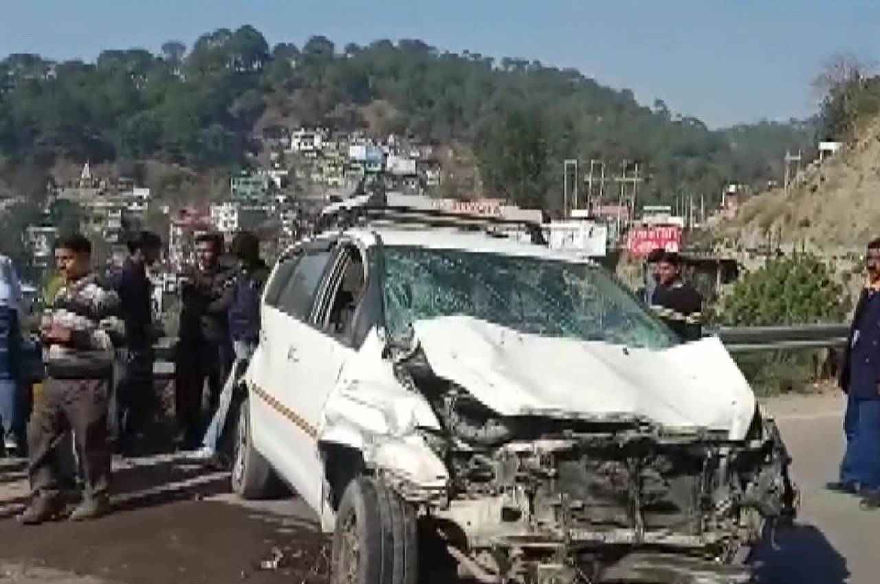 हिमाचल प्रदेश में यूपी-बिहार के 9 मजदूरों को इनोवा ने रौंदा, पांच की मौत