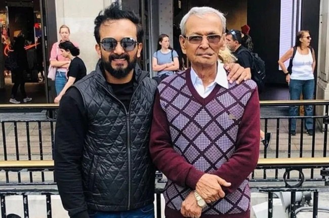 kedar jadhav father Mahadev Sopan Jadhav missing