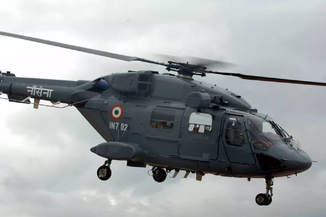 Mumbai, Mumbai News, Arab Sea, Indian Navy, ALH Helicopter, Emergency Landing, Mumbai Coast